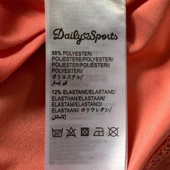 Daily Sports Womens Activewear Lazio Skort Sz Med Coral Color Made in Sweden NWT - Picture 6 of 9